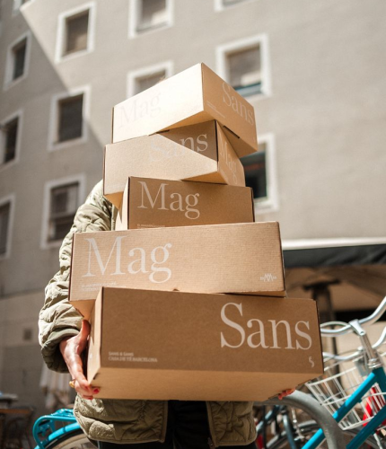 Requena Office - Diseño y comunicación para todos los tiempos in Barcelona, Spain (1)